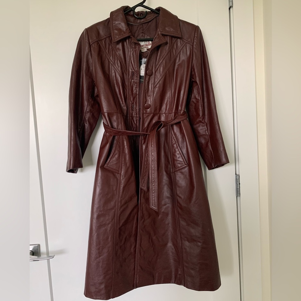 VINTAGE Y2K BURGUNDY LEATHER TRENCH JACKET